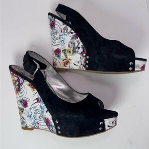 Zinc Cassidy Black Suede Wedge Platform Heel S10